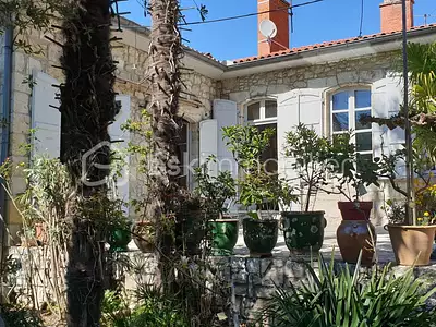 Maison, 360 m²