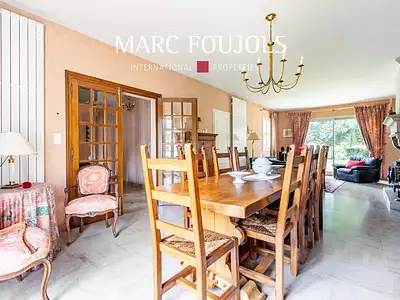 Maison, 180 m²