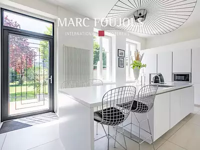 Maison, 580 m²