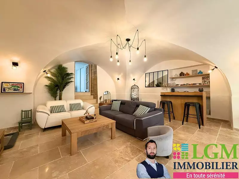 Maison, 176 m²