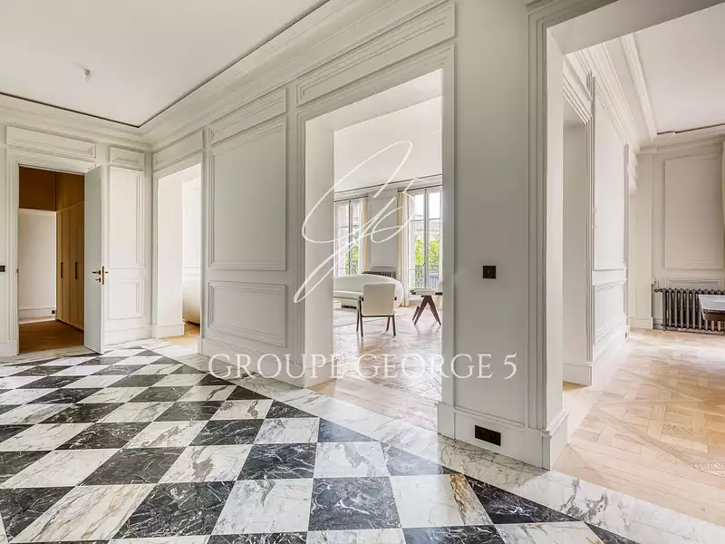 Appartement, 216,16 m²