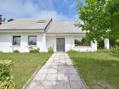 Maison, 218 m²