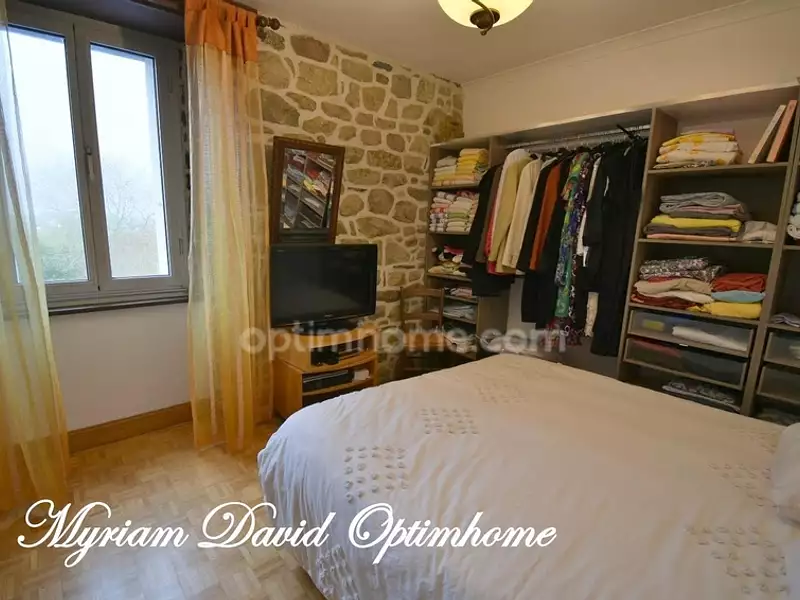Maison, 252 m²