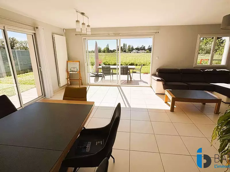 Maison, 122 m²