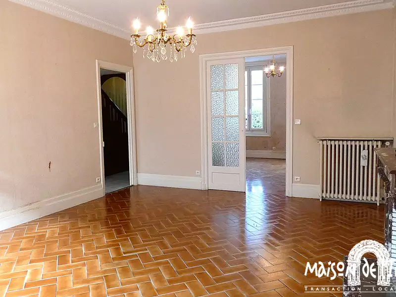 Maison, 169 m²