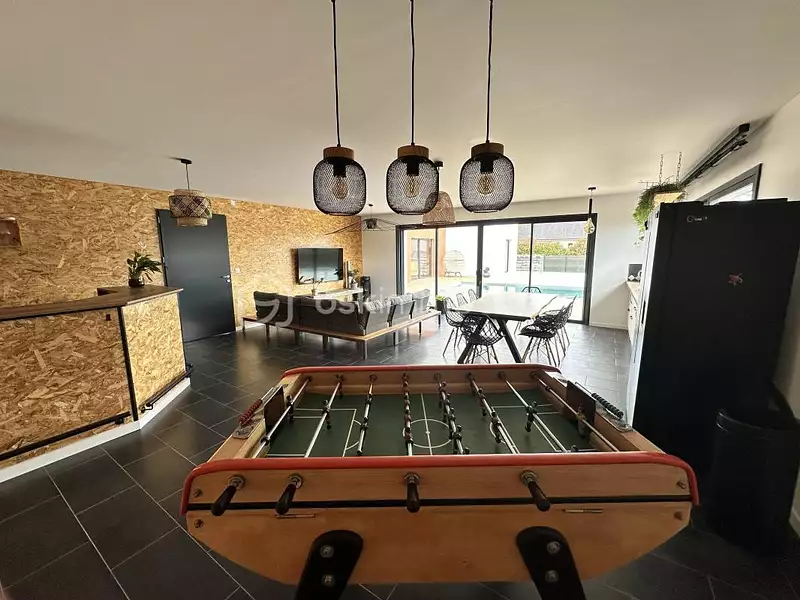 Maison, 202 m²