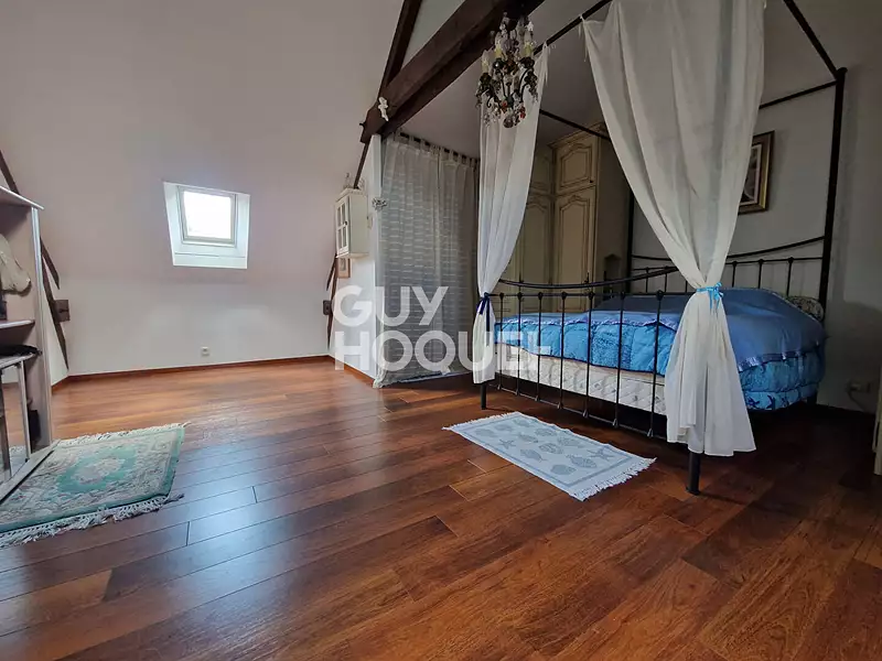 Maison, 234 m²