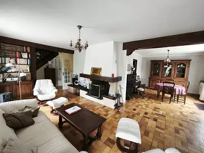 Maison, 143 m²