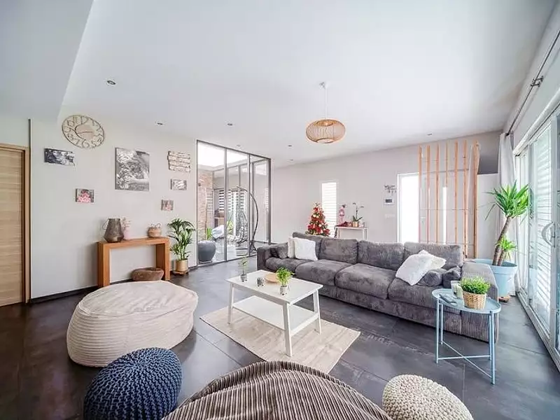Maison, 121 m²