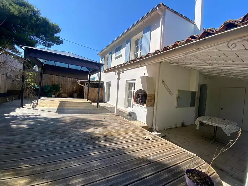 Maison, 160 m²