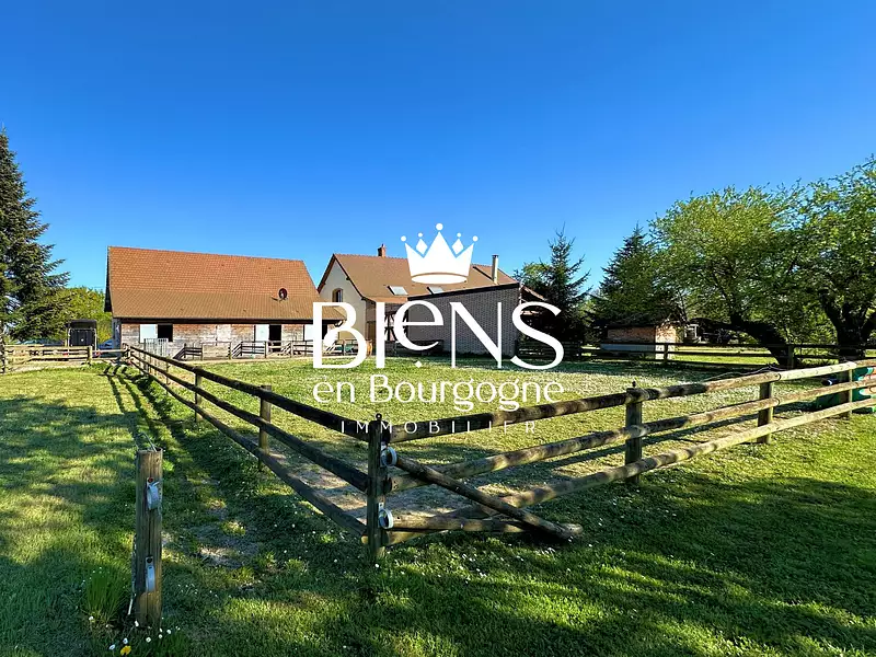 Maison, 261,31 m²