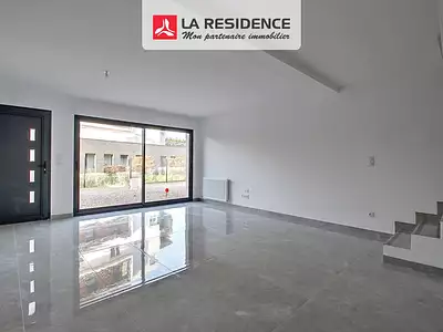 Maison, 151 m²
