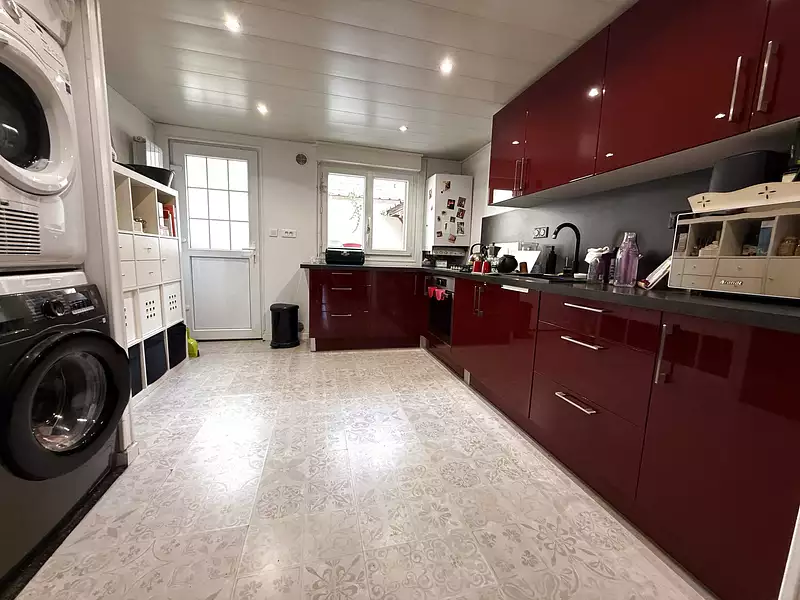 Maison, 75 m²