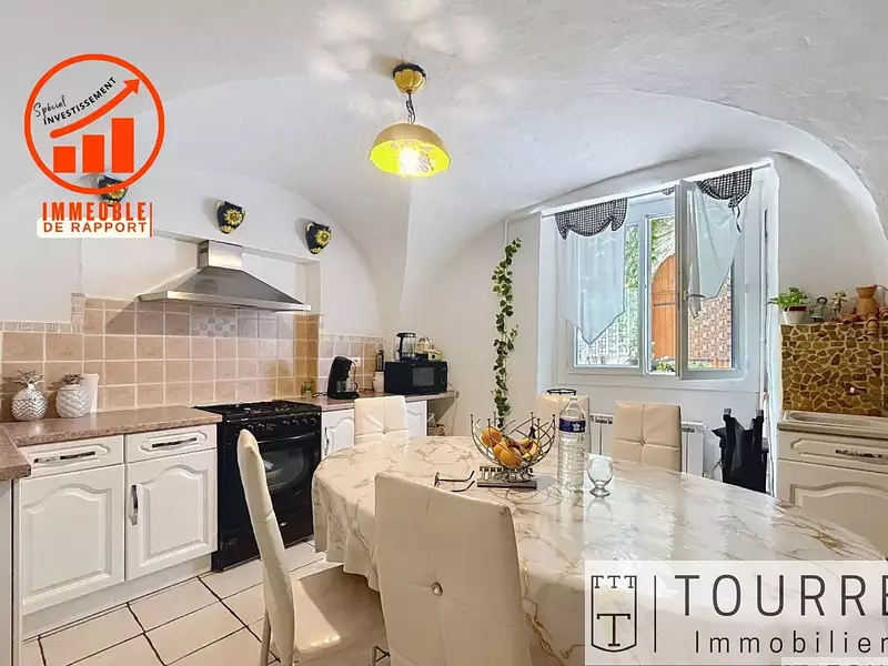 Immeuble, 124 m²
