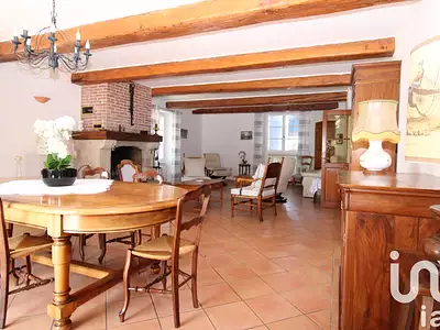 Maison, 160 m²