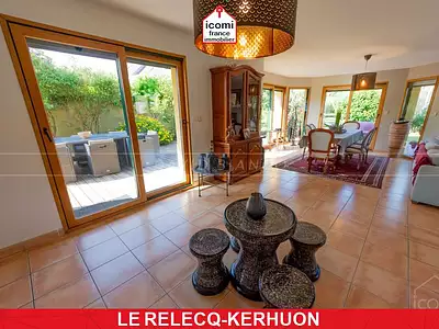Maison, 220 m²