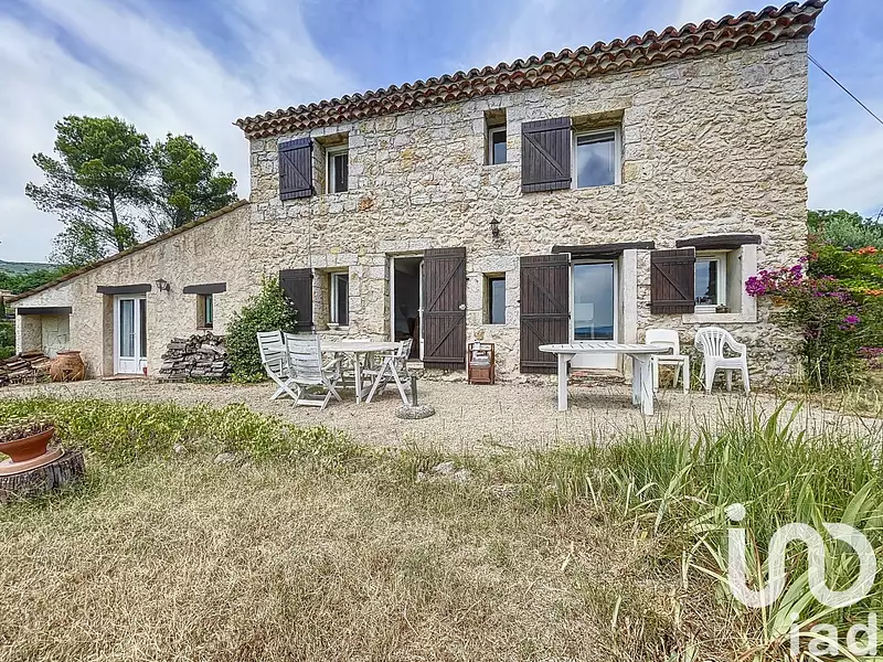 Maison, 90 m²