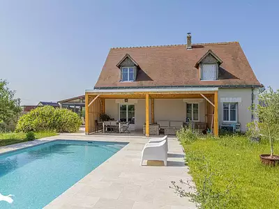 Maison, 151 m²