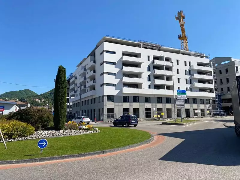 Divers, 330 m²