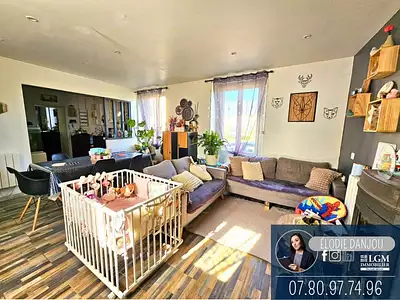 Maison, 115 m²