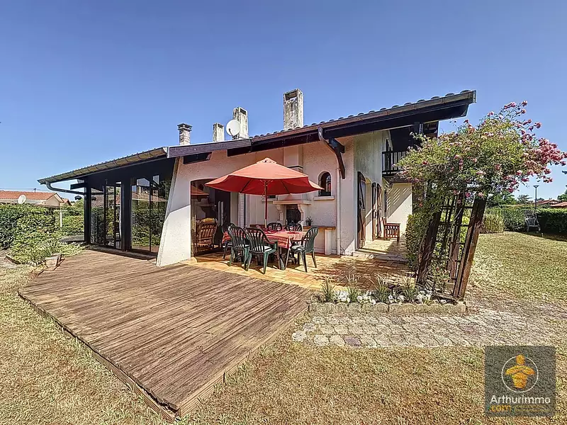 Maison, 135 m²