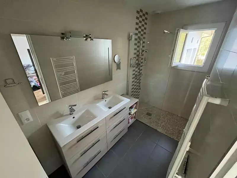 Maison, 123 m²