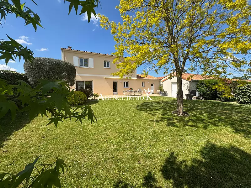 Maison, 155 m²