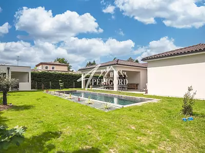 Maison, 162 m²