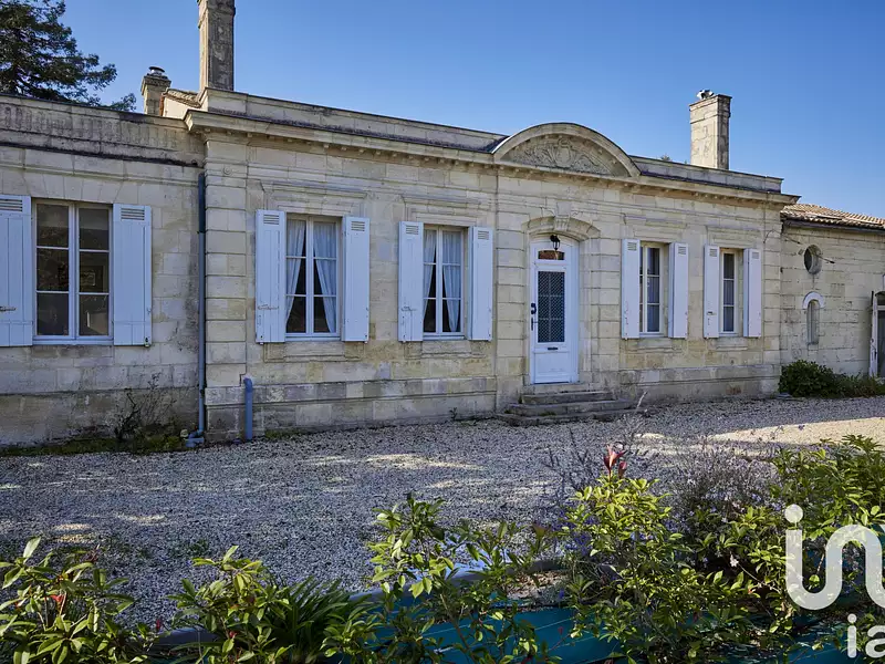 Maison, 371 m²