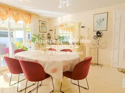 Maison, 114 m²