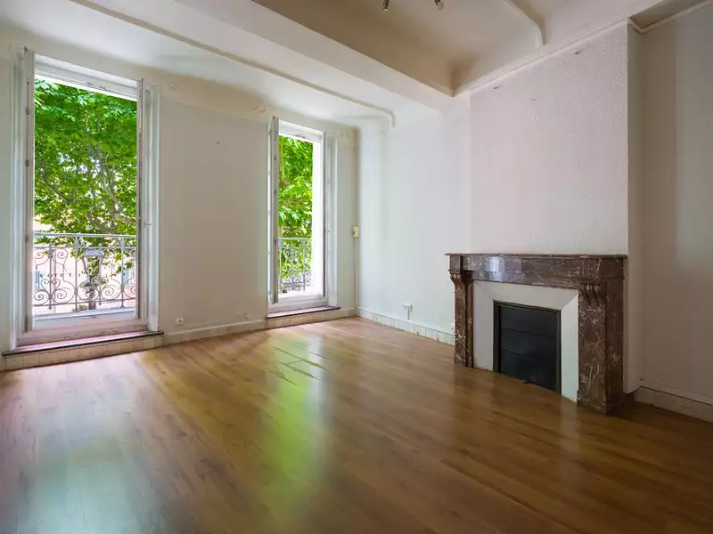 Immeuble, 267 m²