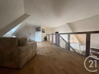 Maison, 225,8 m²