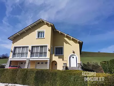 Maison, 228 m²