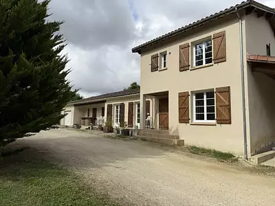 Maison, 159 m²
