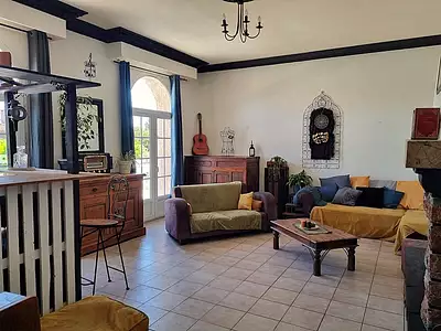 Maison, 260 m²