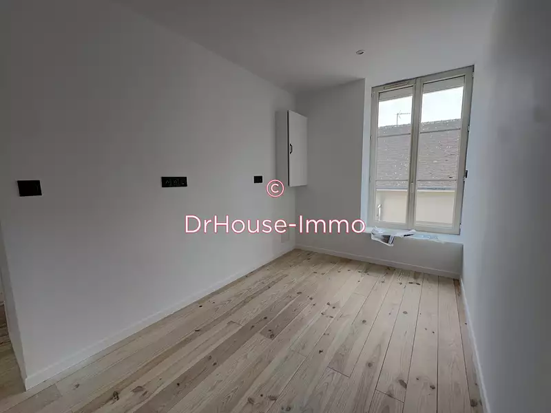 Maison, 220 m²