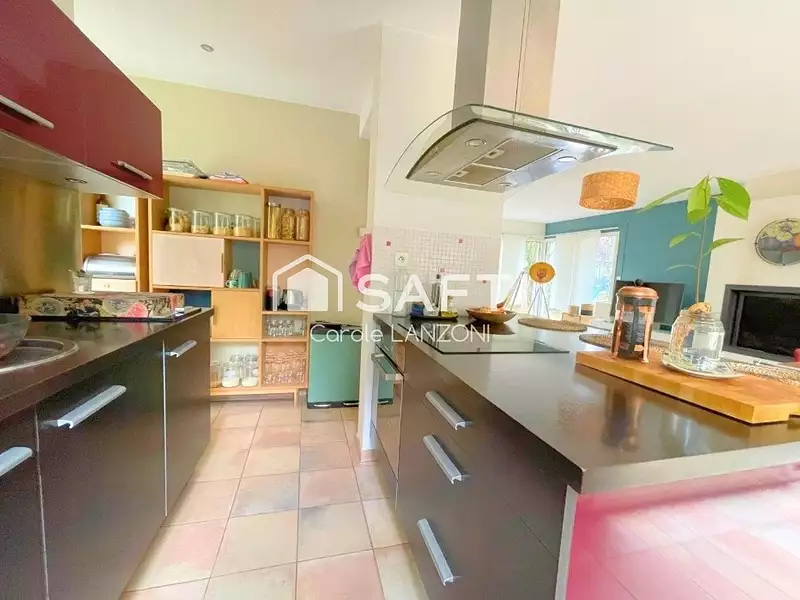 Maison, 140 m²