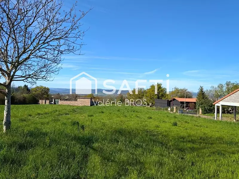 Terrain, 1 480 m²