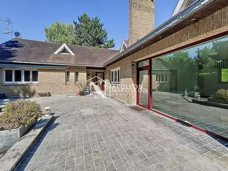 Maison, 218,06 m²