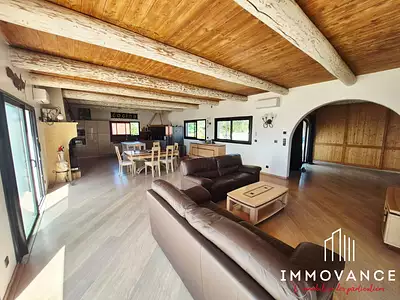 Maison, 162 m²