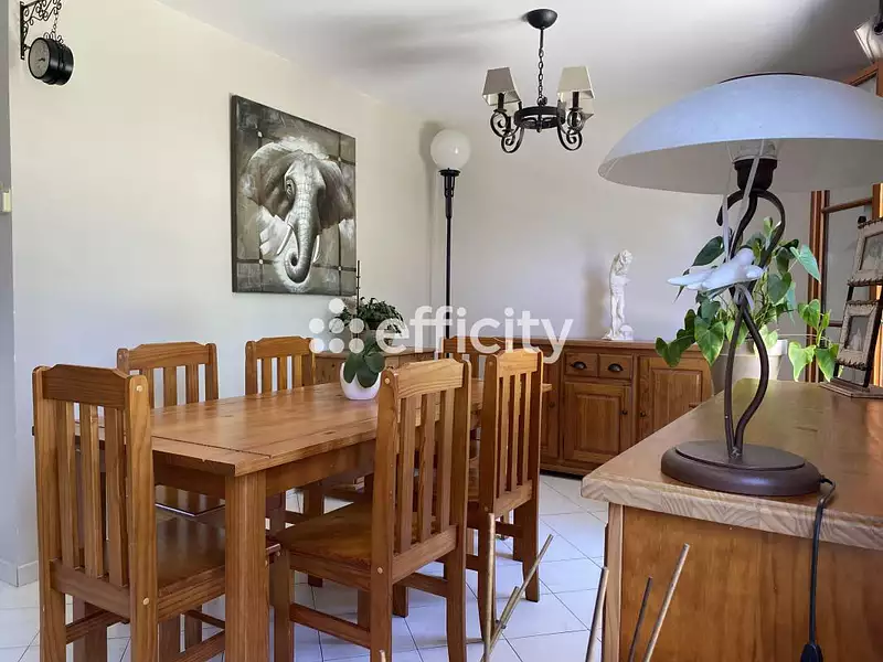 Maison, 145 m²