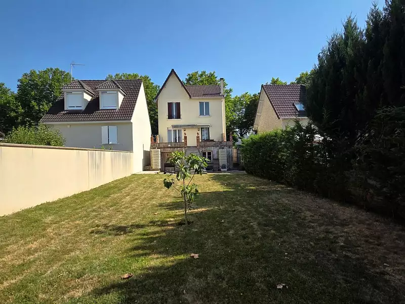 Maison, 93 m²