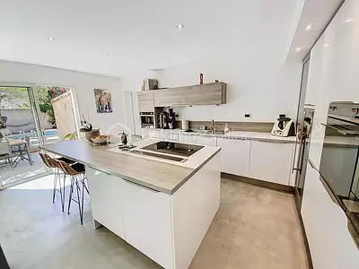 Maison, 178 m²