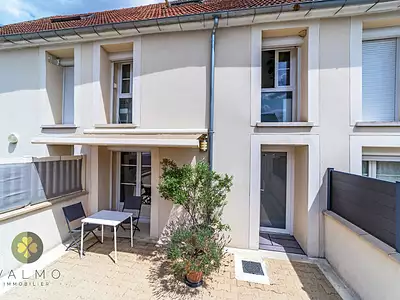 Maison, 99 m²