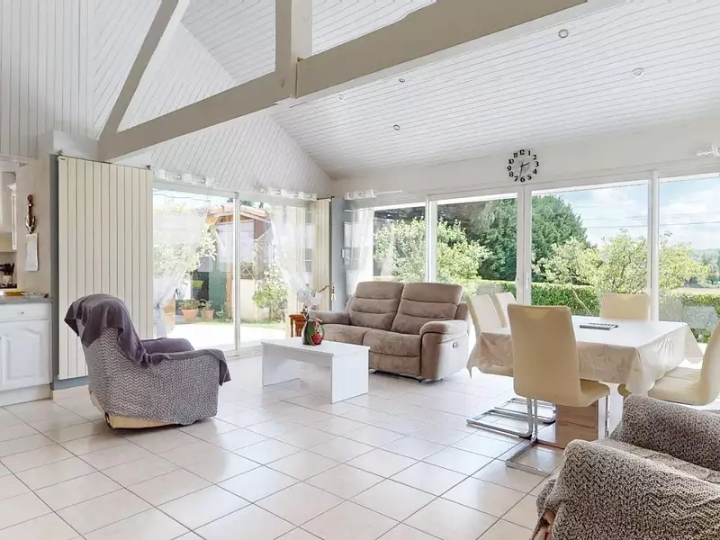 Maison, 145 m²