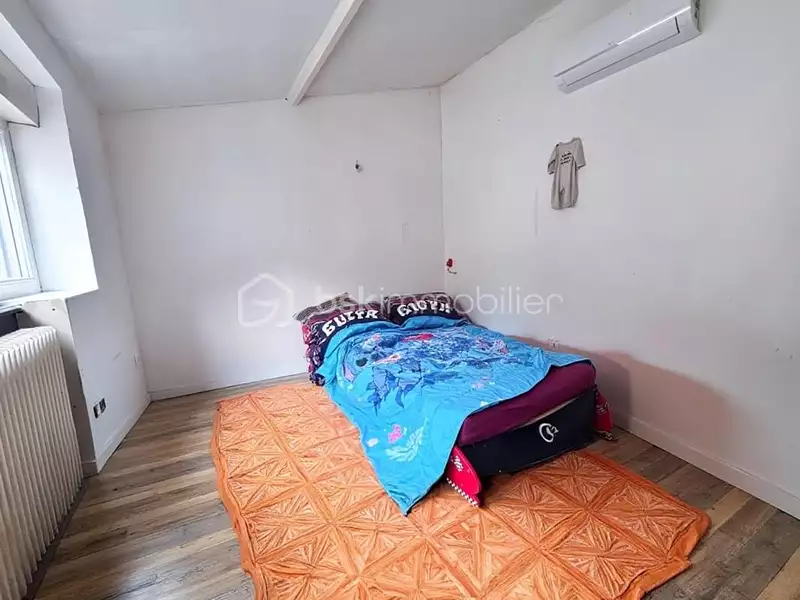 Immeuble, 390 m²