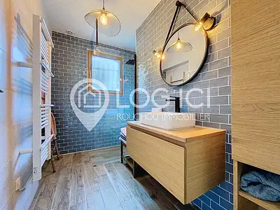 Maison, 202 m²