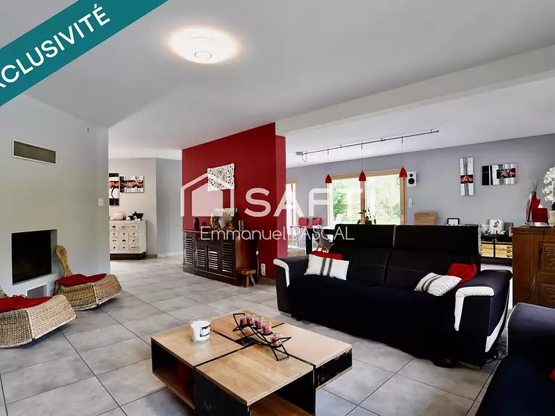 Maison, 180 m²