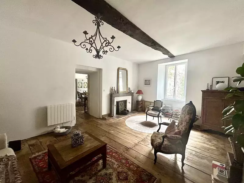 Maison, 280 m²