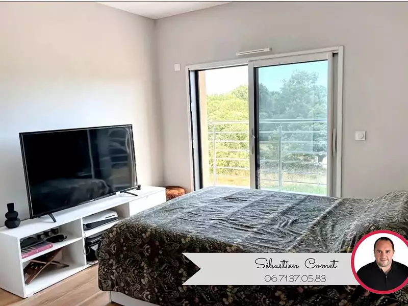 Maison, 192 m²